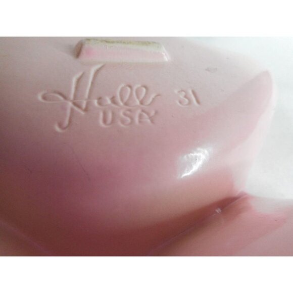 Vtg Pink / white Hull Pottery Leaf Trinket Dish - Picture 3 of 5